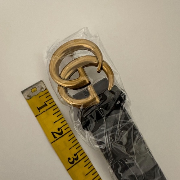 GUCCI Black Belt Size 32-38 leather 1.25” Width - Picture 4 of 5